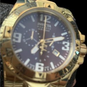 Gold Invicta/ Maroon face